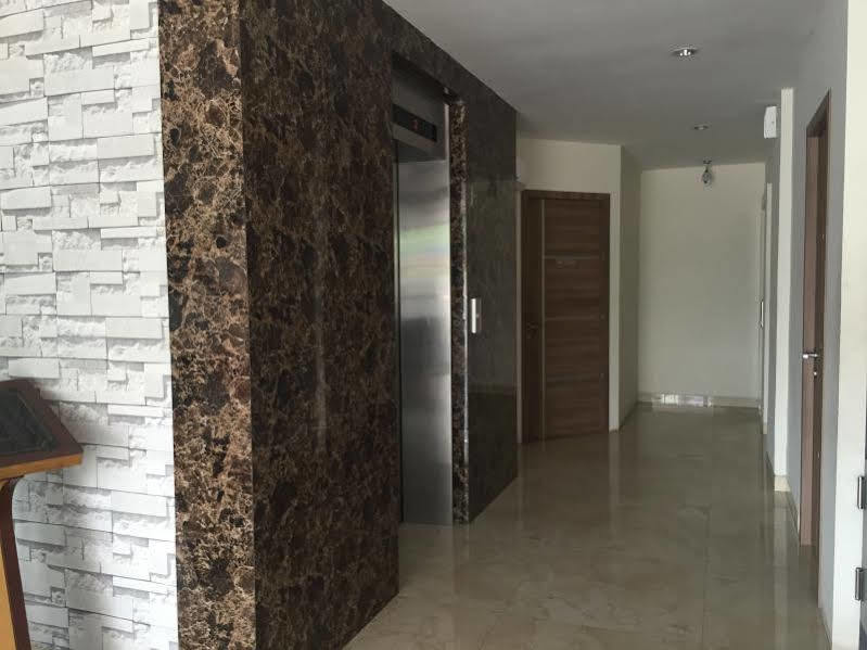 Redlink Hotel Batam Экстерьер фото